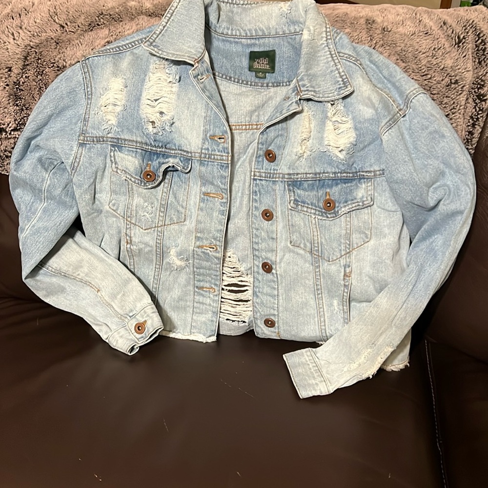 Wild Fable short Jean jacket medium